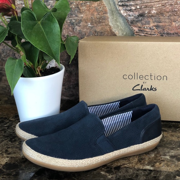 Clarks Shoes - BRAND NEW Clarks DAN SLIP-ON shoes